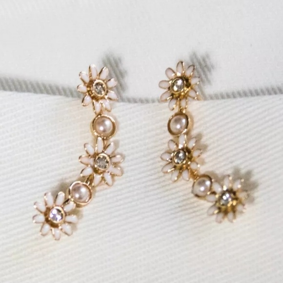 Kate Spade Flower Pearl Ear Climber Vine Earrings - Picture 3 of 4